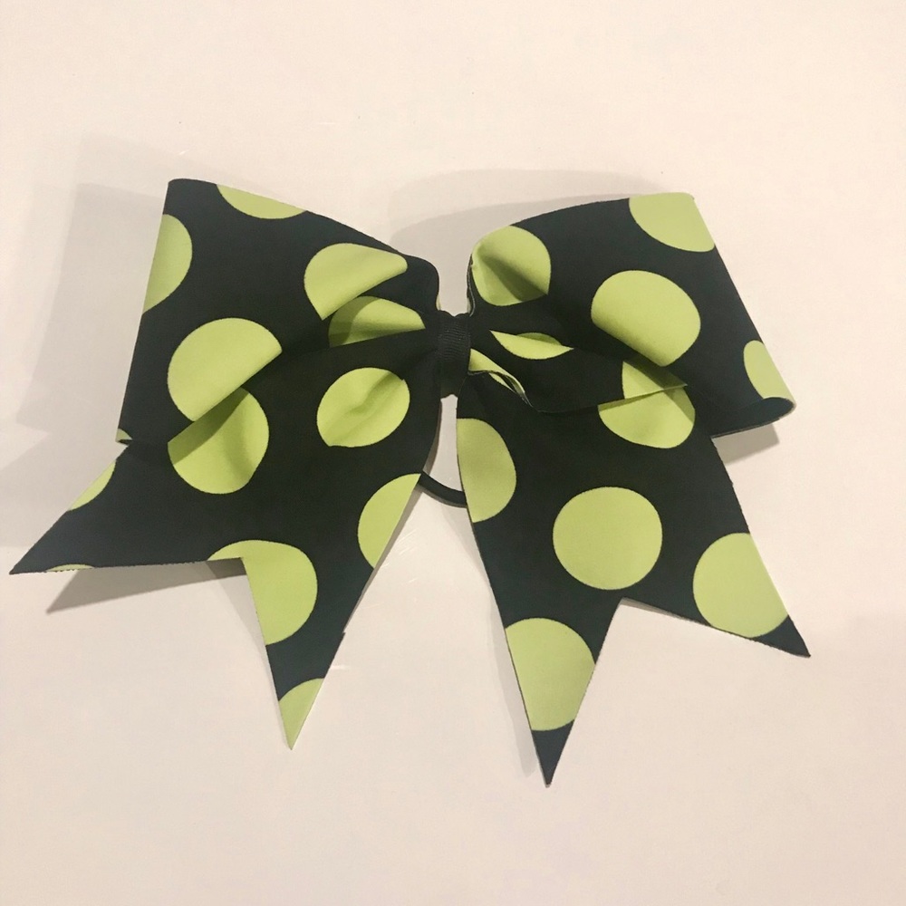 Cheer bow